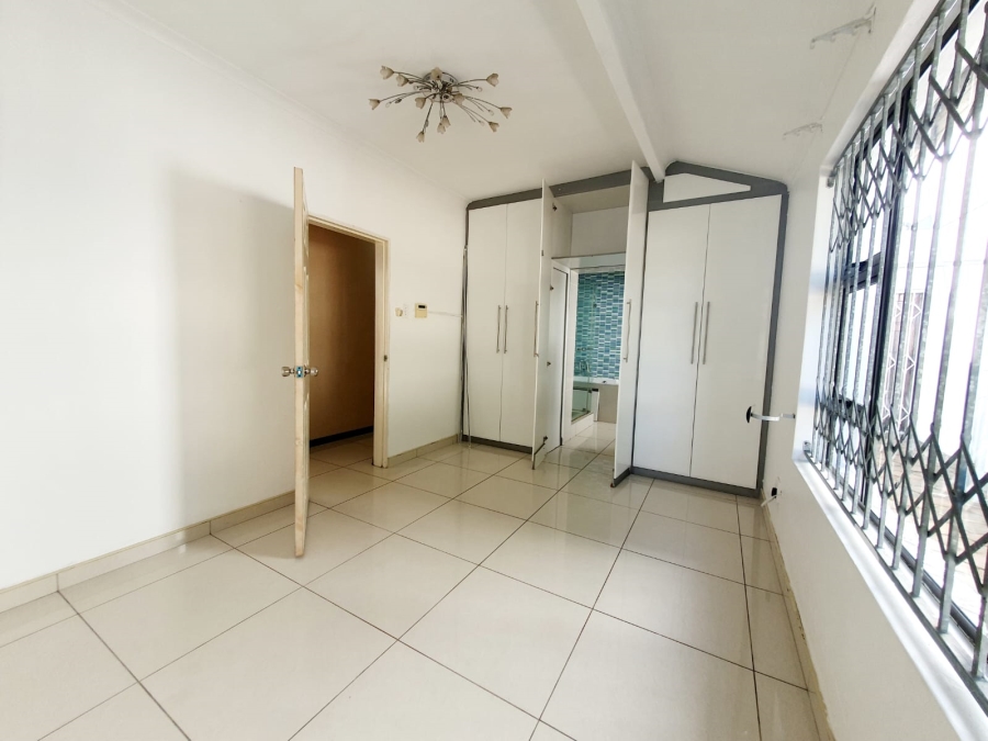 4 Bedroom Property for Sale in Meer En See KwaZulu-Natal