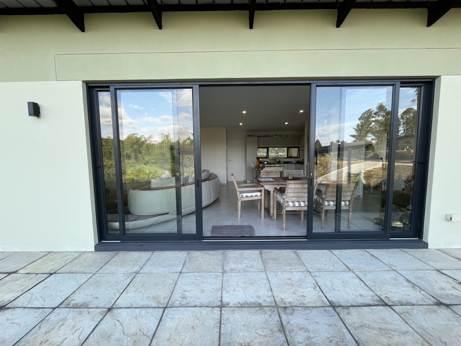 3 Bedroom Property for Sale in Uvongo KwaZulu-Natal