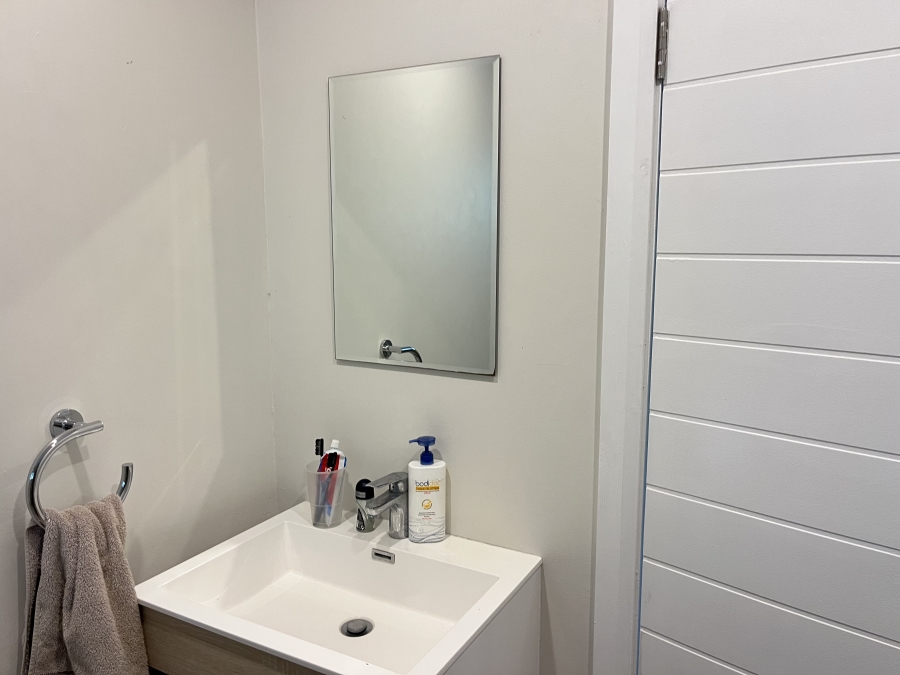 3 Bedroom Property for Sale in Uvongo KwaZulu-Natal