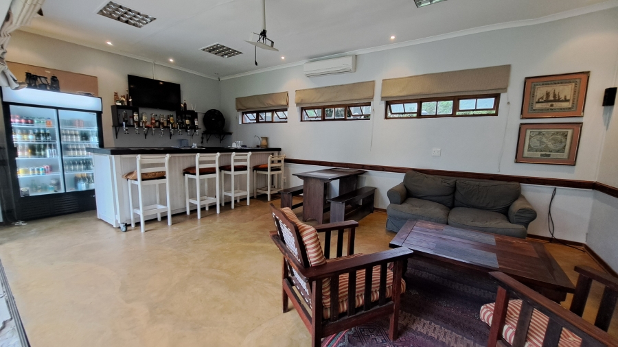 Commercial Property for Sale in Meer En See KwaZulu-Natal