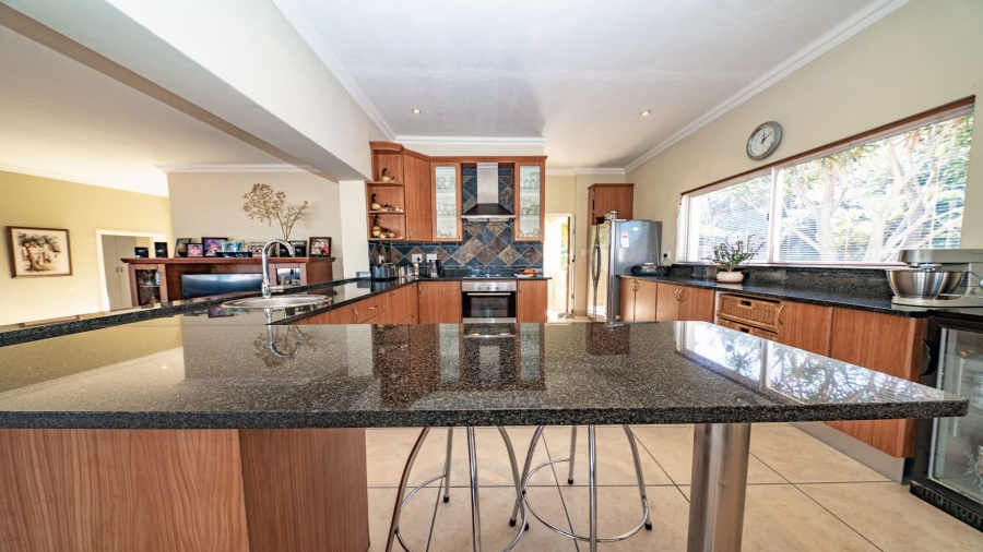 4 Bedroom Property for Sale in Salt Rock KwaZulu-Natal