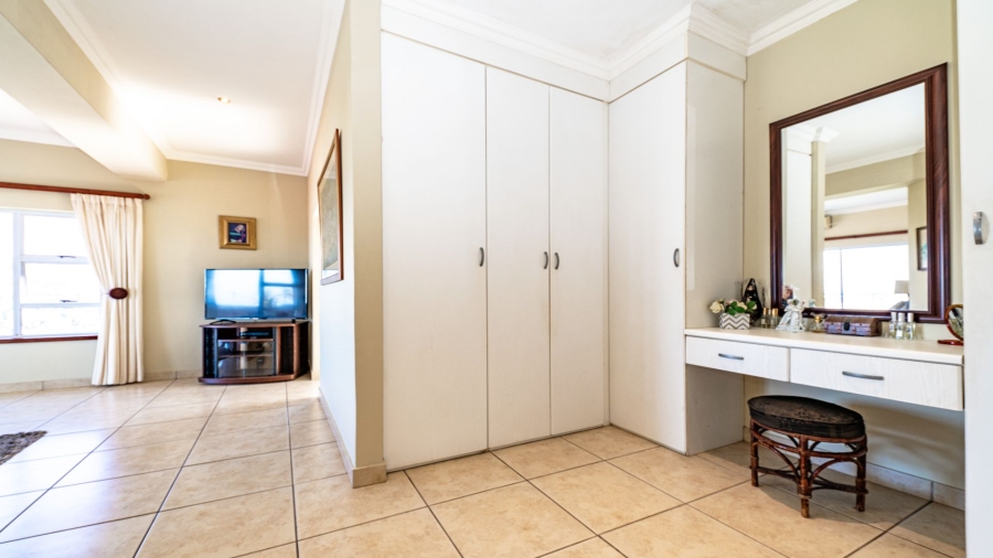4 Bedroom Property for Sale in Salt Rock KwaZulu-Natal