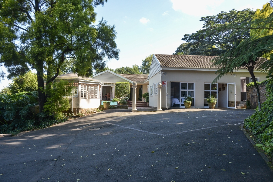 4 Bedroom Property for Sale in Athlone KwaZulu-Natal