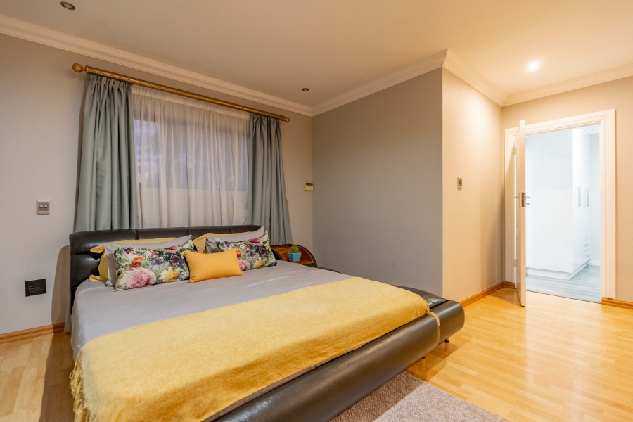 5 Bedroom Property for Sale in Westville Central KwaZulu-Natal