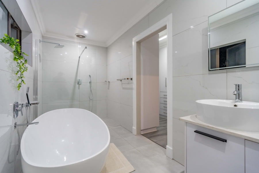 5 Bedroom Property for Sale in Westville Central KwaZulu-Natal
