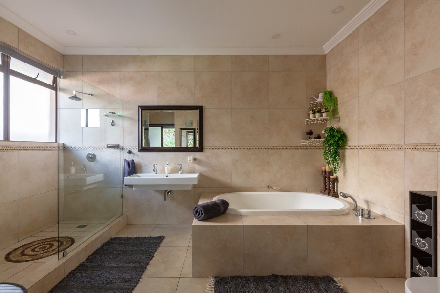 5 Bedroom Property for Sale in Sovereign Sands KwaZulu-Natal