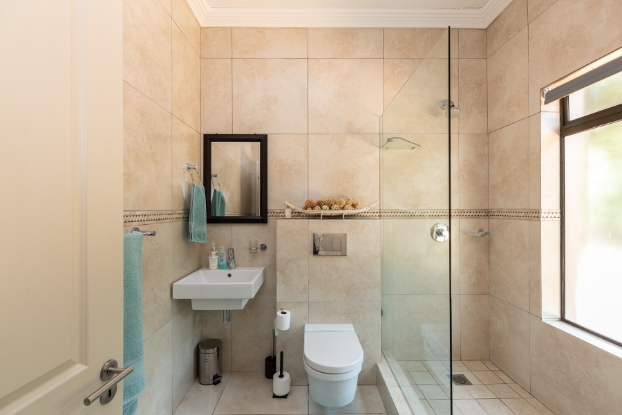 5 Bedroom Property for Sale in Sovereign Sands KwaZulu-Natal