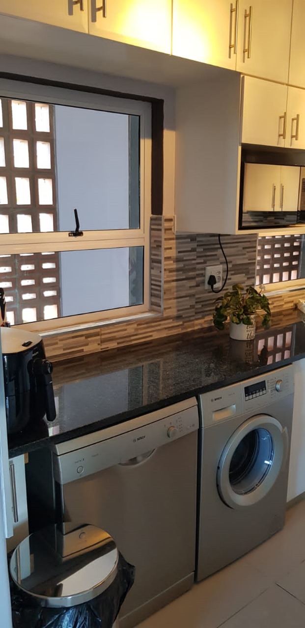 To Let 2 Bedroom Property for Rent in Musgrave KwaZulu-Natal