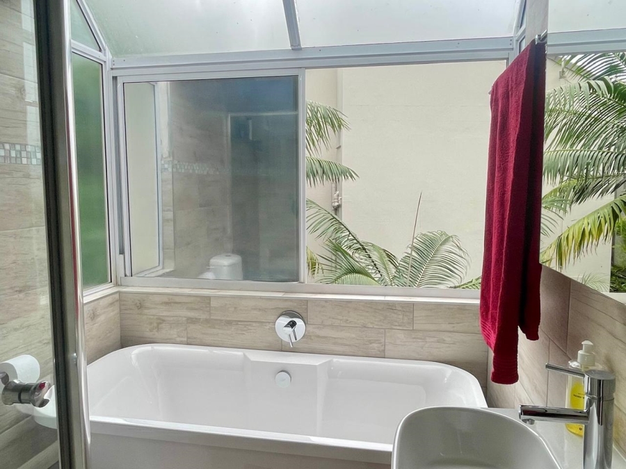 3 Bedroom Property for Sale in Shakas Rock KwaZulu-Natal