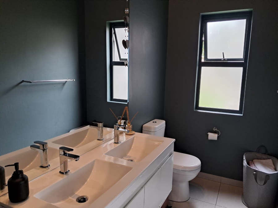 4 Bedroom Property for Sale in Palm Lakes Estate KwaZulu-Natal