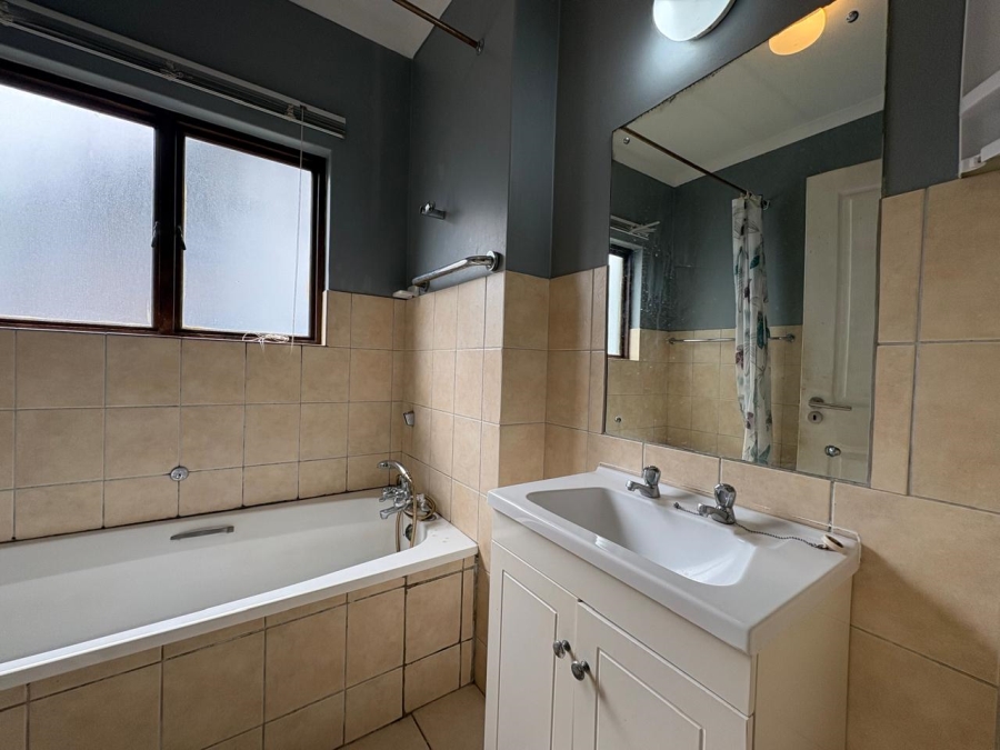 2 Bedroom Property for Sale in Sheffield Beach KwaZulu-Natal