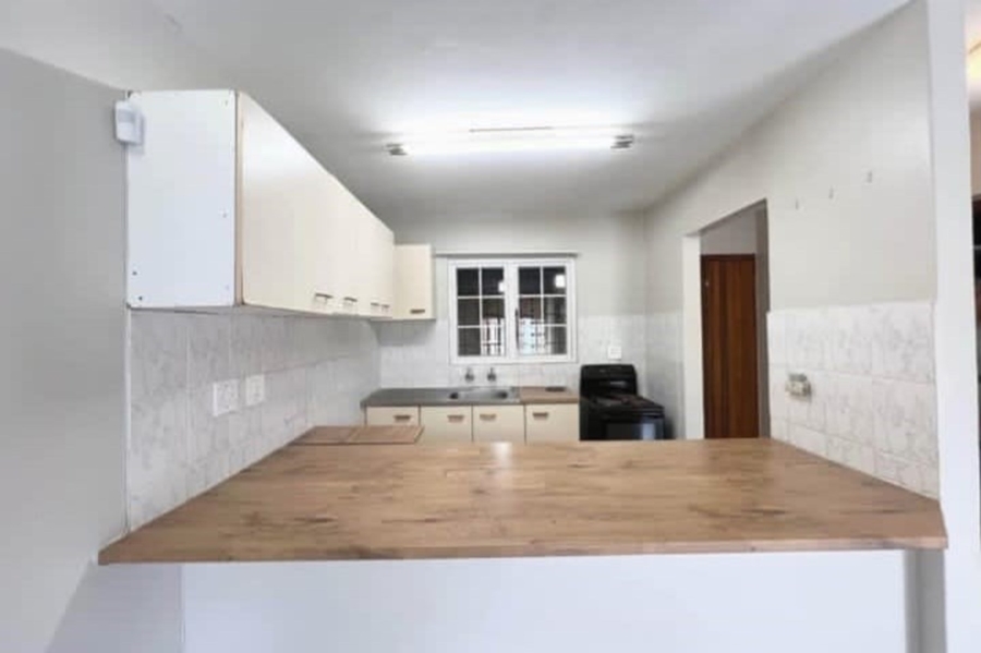 1 Bedroom Property for Sale in Meer En See KwaZulu-Natal