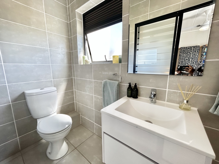 To Let 2 Bedroom Property for Rent in Ballito Central KwaZulu-Natal