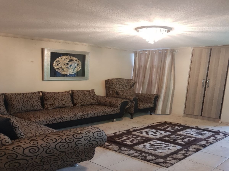 To Let 1 Bedroom Property for Rent in Bluff KwaZulu-Natal