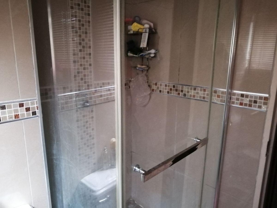 To Let 1 Bedroom Property for Rent in Bluff KwaZulu-Natal