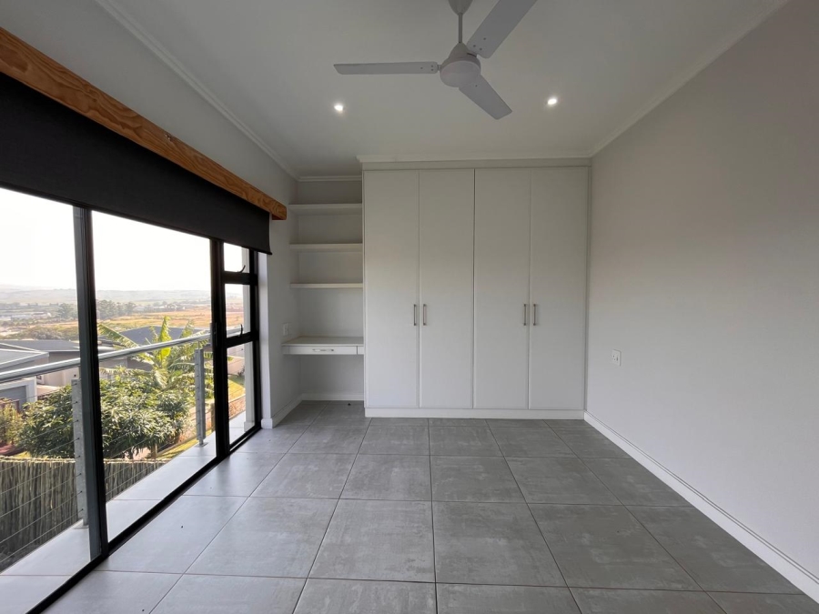 To Let 4 Bedroom Property for Rent in Shakas Rock KwaZulu-Natal
