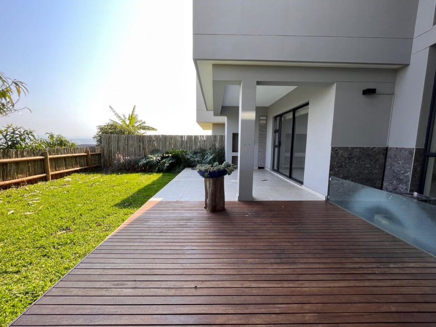 To Let 4 Bedroom Property for Rent in Shakas Rock KwaZulu-Natal