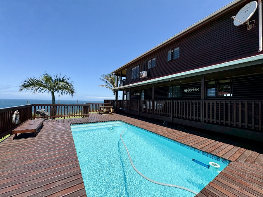 4 Bedroom Property for Sale in Tinley Manor KwaZulu-Natal
