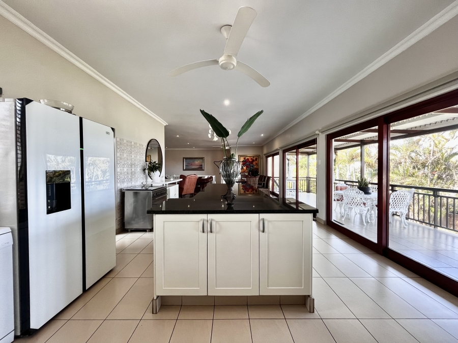 5 Bedroom Property for Sale in Ballito Central KwaZulu-Natal