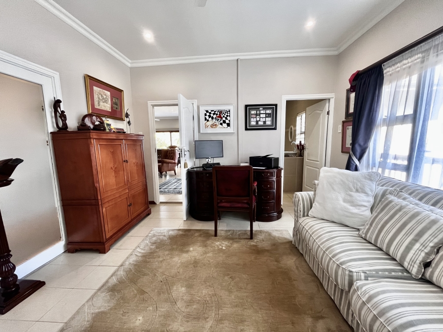 5 Bedroom Property for Sale in Ballito Central KwaZulu-Natal