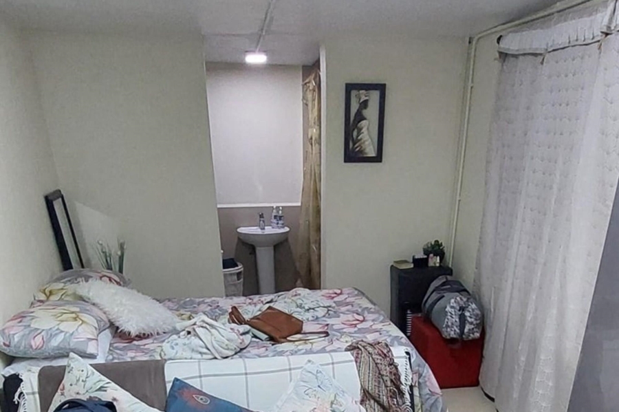To Let 0 Bedroom Property for Rent in Essenwood KwaZulu-Natal