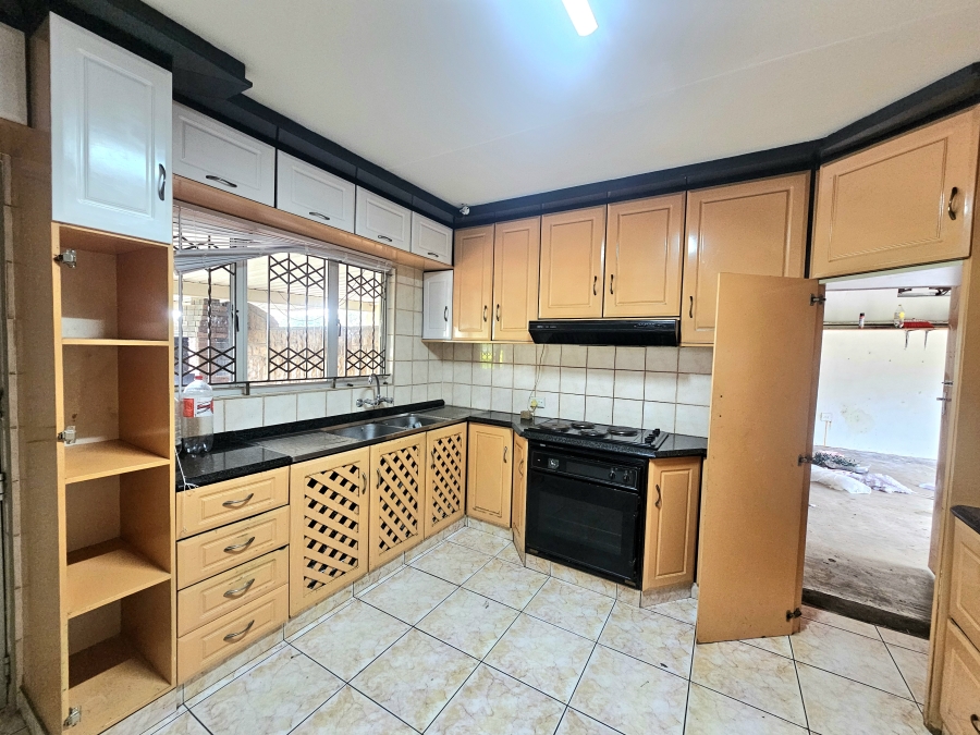 To Let 3 Bedroom Property for Rent in Bellair KwaZulu-Natal