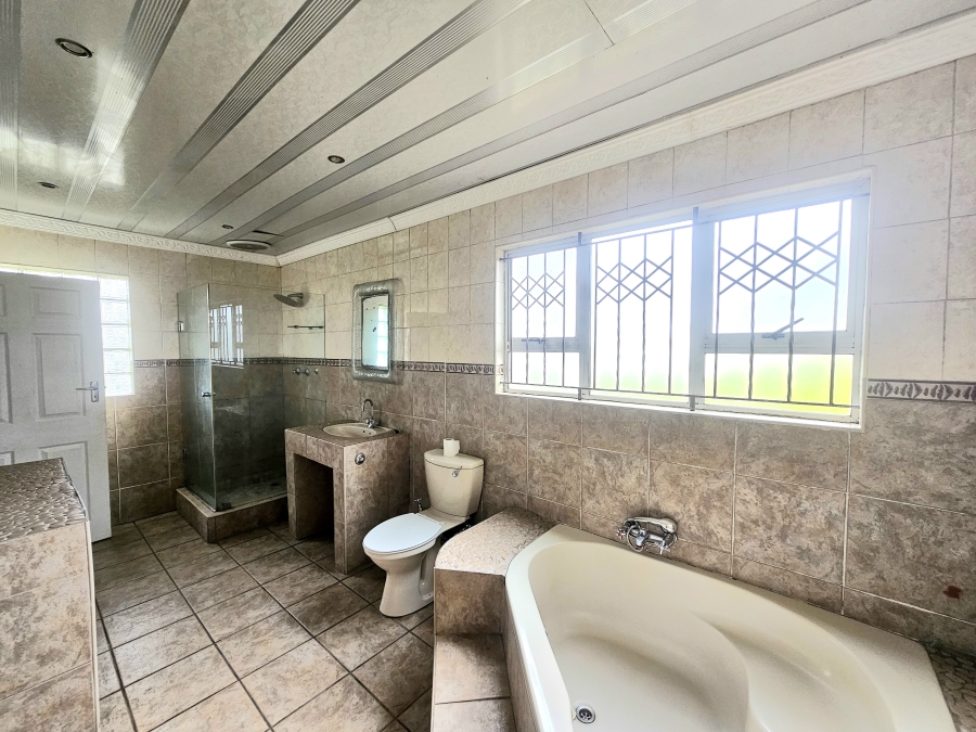 To Let 3 Bedroom Property for Rent in Bellair KwaZulu-Natal