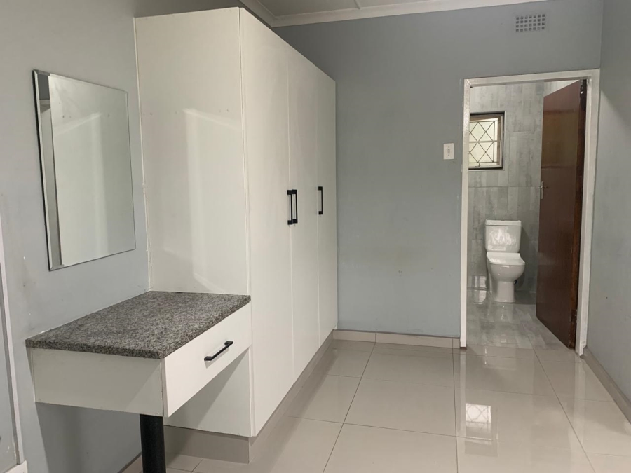 To Let 1 Bedroom Property for Rent in Arboretum KwaZulu-Natal