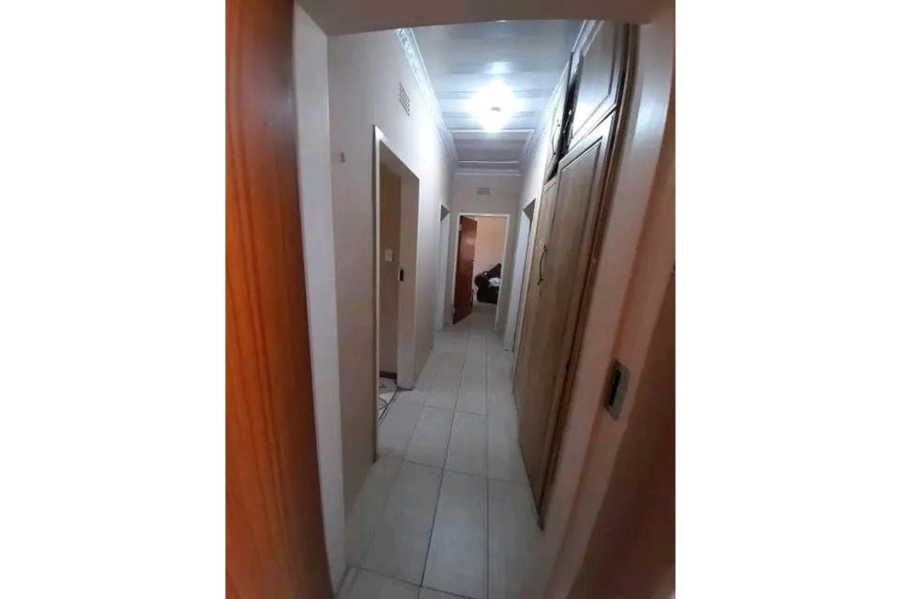 6 Bedroom Property for Sale in Dundee KwaZulu-Natal