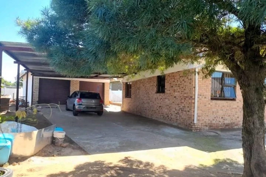 6 Bedroom Property for Sale in Dundee KwaZulu-Natal