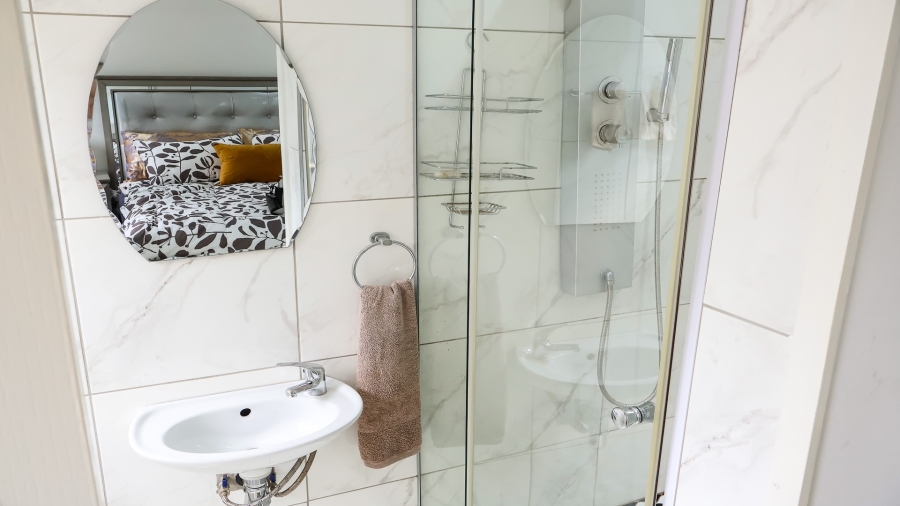 2 Bedroom Property for Sale in Prestbury KwaZulu-Natal