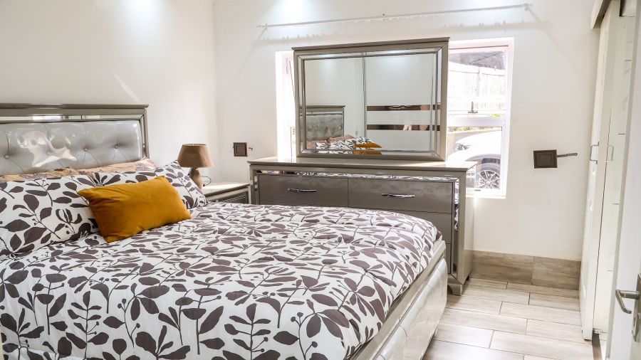 2 Bedroom Property for Sale in Prestbury KwaZulu-Natal