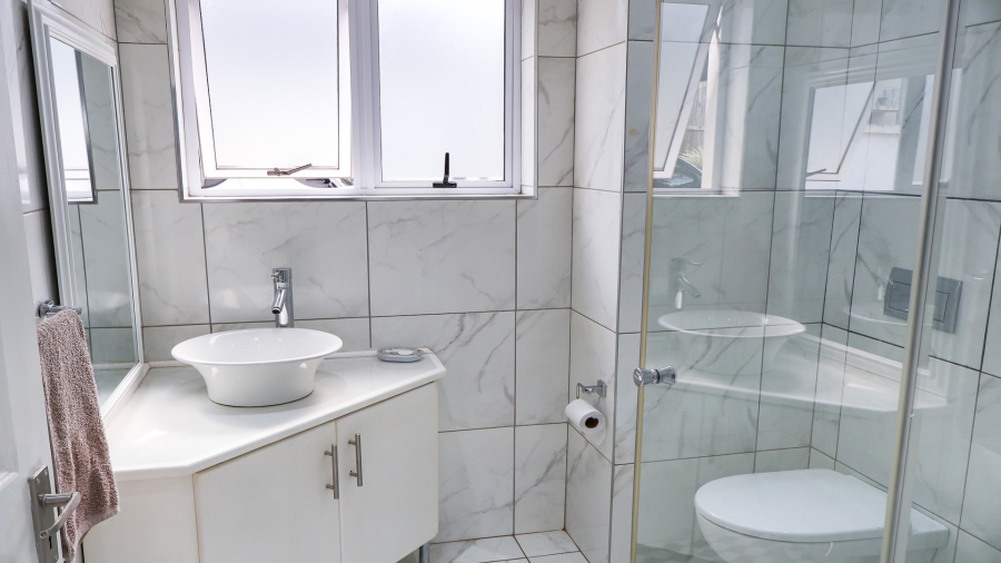 2 Bedroom Property for Sale in Prestbury KwaZulu-Natal