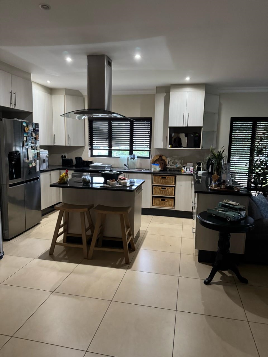 To Let 4 Bedroom Property for Rent in Zini River Estate KwaZulu-Natal