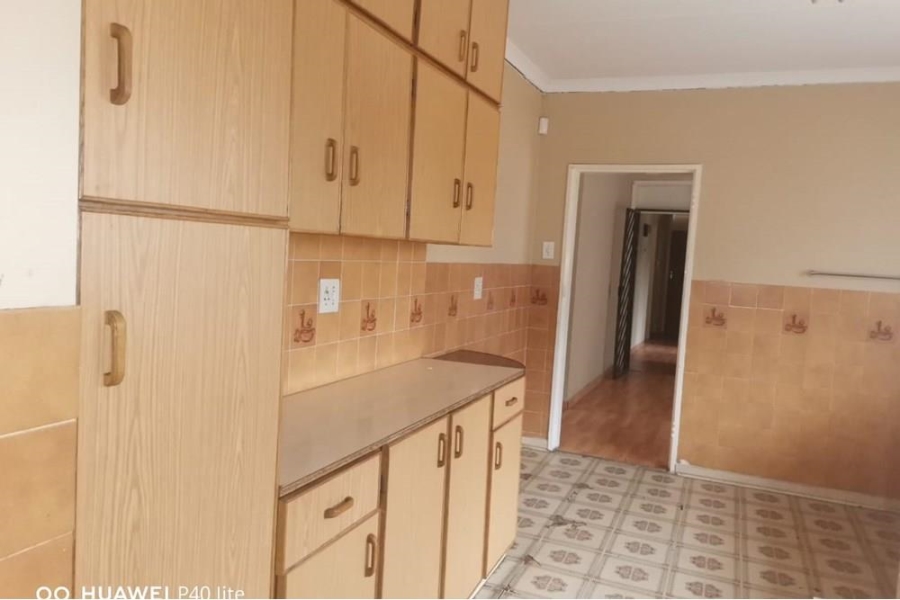 4 Bedroom Property for Sale in Signal Hill KwaZulu-Natal