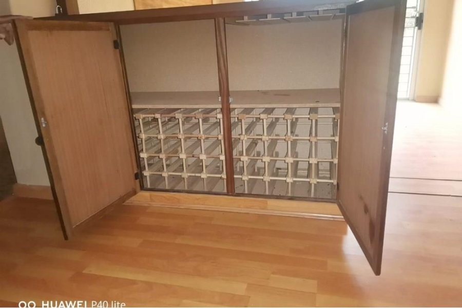 4 Bedroom Property for Sale in Signal Hill KwaZulu-Natal