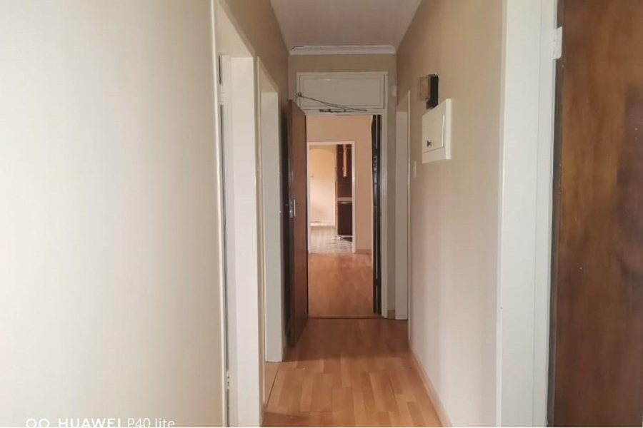 4 Bedroom Property for Sale in Signal Hill KwaZulu-Natal