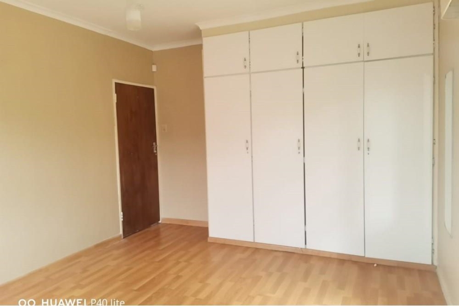 4 Bedroom Property for Sale in Signal Hill KwaZulu-Natal