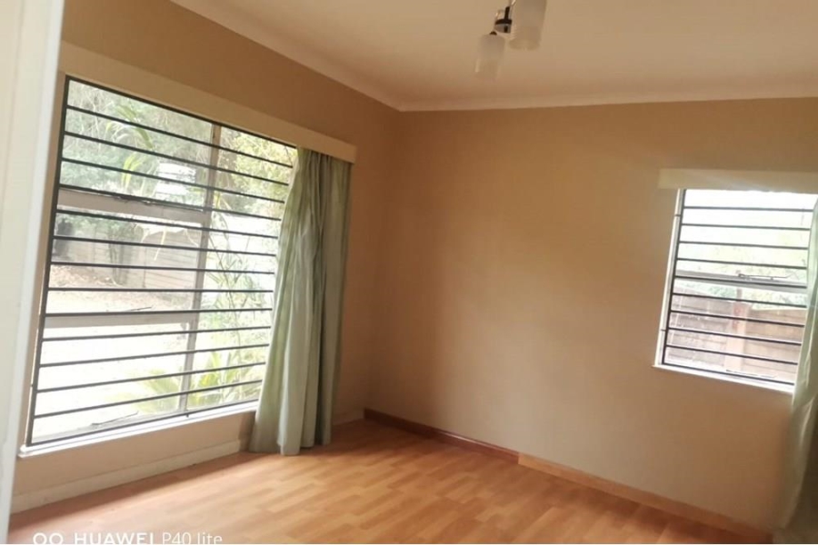 4 Bedroom Property for Sale in Signal Hill KwaZulu-Natal