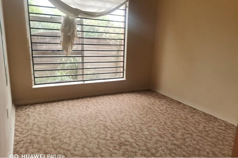 4 Bedroom Property for Sale in Signal Hill KwaZulu-Natal