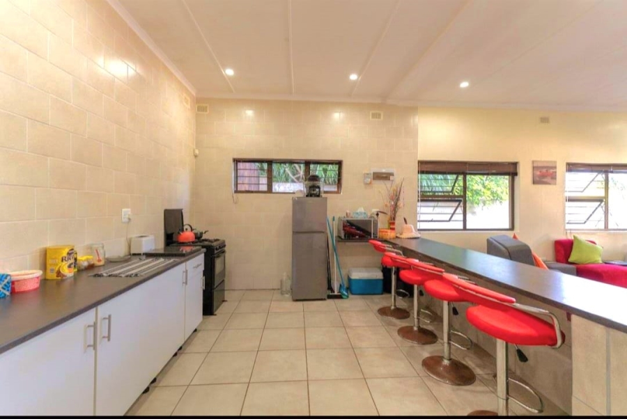 7 Bedroom Property for Sale in Tugela Mouth KwaZulu-Natal