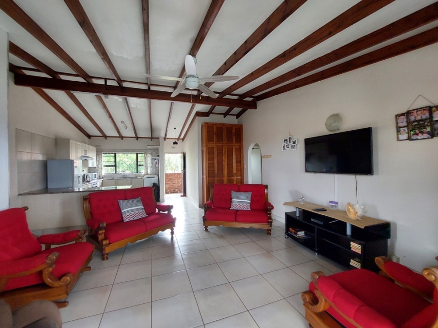 2 Bedroom Property for Sale in Lawrence Rocks KwaZulu-Natal