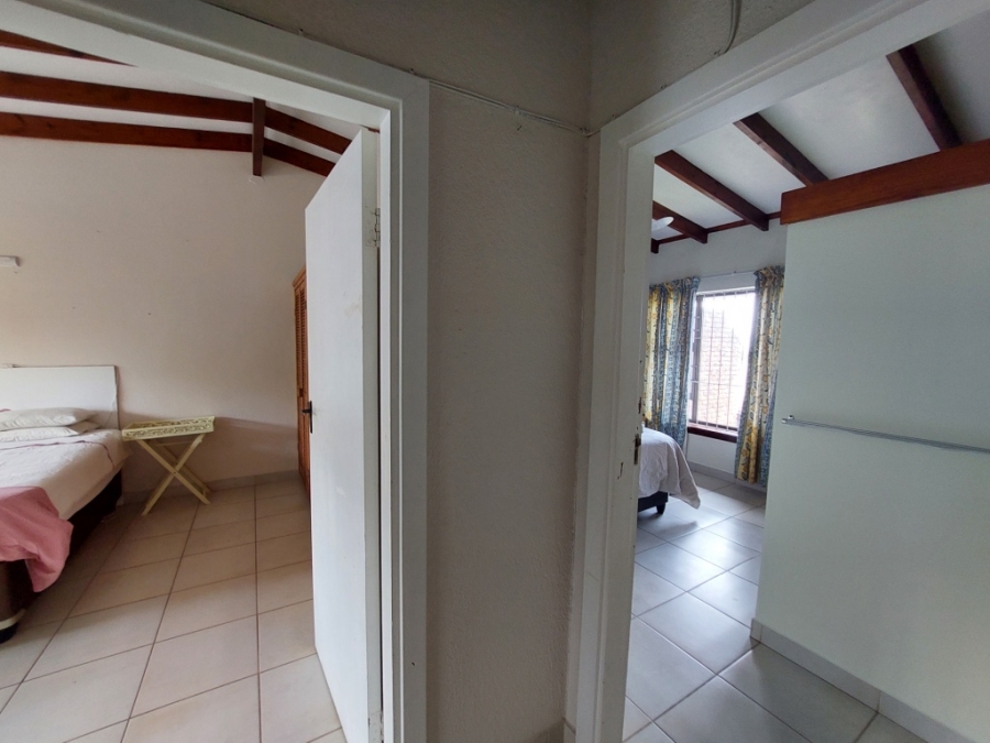 2 Bedroom Property for Sale in Lawrence Rocks KwaZulu-Natal