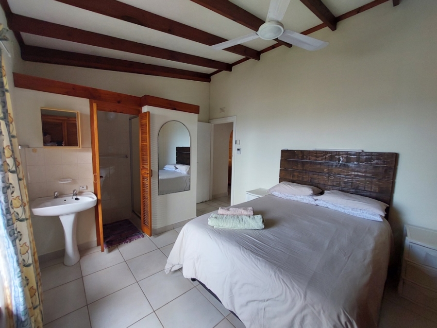 2 Bedroom Property for Sale in Lawrence Rocks KwaZulu-Natal
