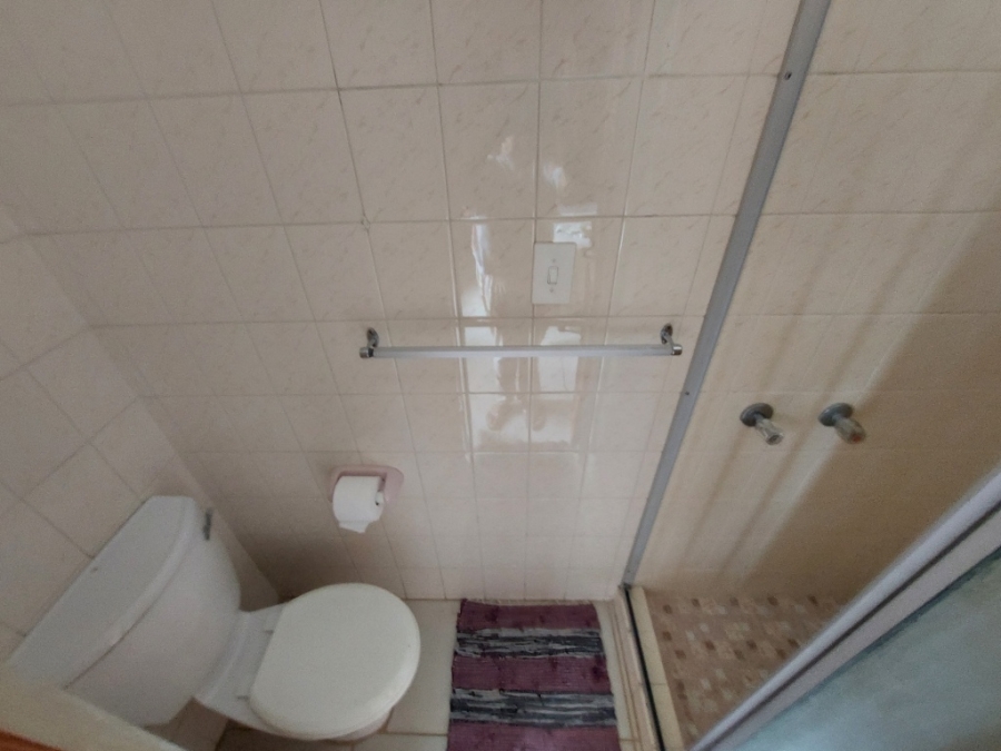2 Bedroom Property for Sale in Lawrence Rocks KwaZulu-Natal