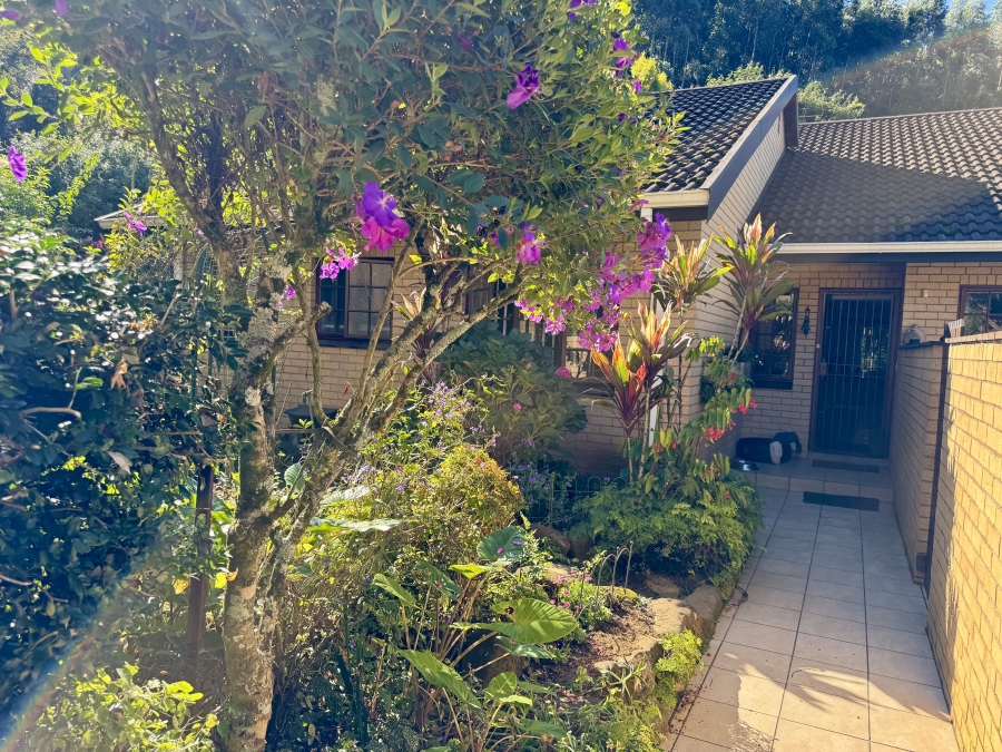 2 Bedroom Property for Sale in Montrose KwaZulu-Natal