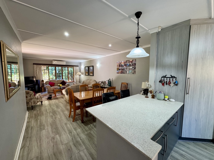 2 Bedroom Property for Sale in Montrose KwaZulu-Natal