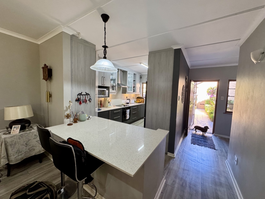 2 Bedroom Property for Sale in Montrose KwaZulu-Natal