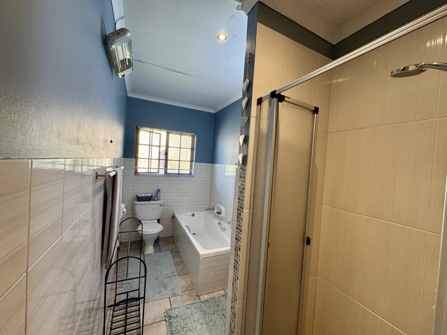 2 Bedroom Property for Sale in Montrose KwaZulu-Natal