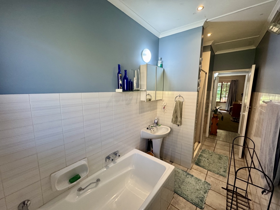 2 Bedroom Property for Sale in Montrose KwaZulu-Natal